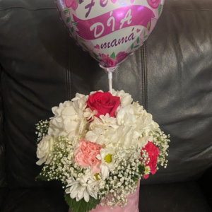 Flower Box With Balloon of Choice ( 0023 )
