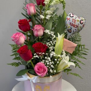 9 Roses + Lily’s + Ballon ( SBLB9 )